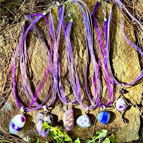 Purr Pal Lovers We Have Your Favorites Right Here ! Assorted Purple Jewelry 💟☪️ - Picture 13 of 16